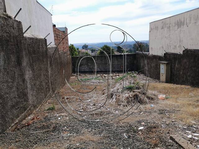 #7439 - Terreno para Venda em Marília - SP - 2