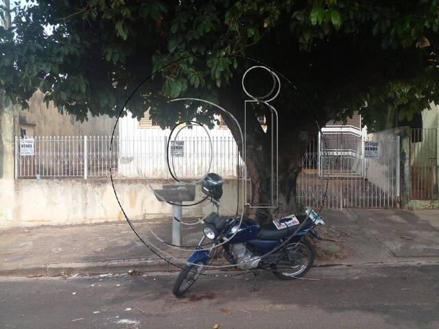 #7595 - Casa para Venda em Marília - SP - 1