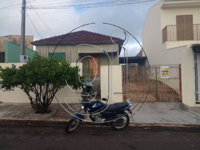 #5504 - Casa para Locação em Marília - SP